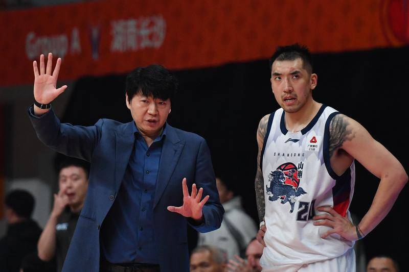 于德豪受伤缺席战广东 邱彪：陶汉林天赋好 很佩服他