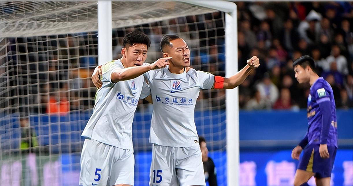 老将焕发新生，谢鹏飞助申花逆转并期待重返国足