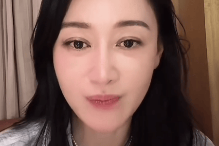 赵子琪《浪姐7》一公淘汰 直播自曝被“扫地出门”幽默回应上《花少》