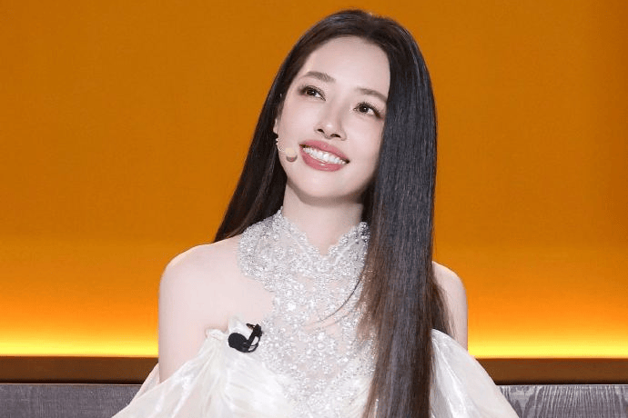 郭碧婷自曝生一胎未科学备孕 生二胎认真调理后剖腹产