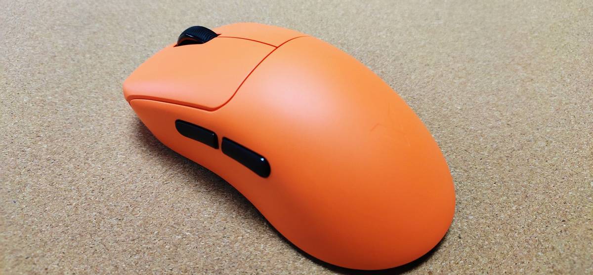 雷柏VT3s焰影橙电竞属性拉满,视觉与手感双重暴击,要不要这么猛