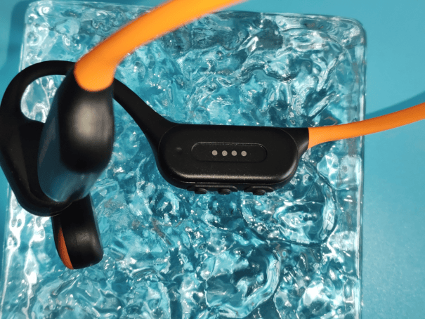 专业泳者的水下声伴-wedoking Fire 专业游泳骨传导耳机实测评测