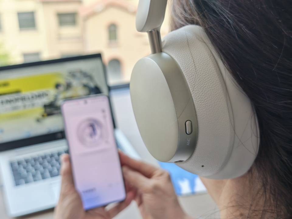 戴了三天荣耀亲选Codeler头戴式耳机2，聊聊真实感受！