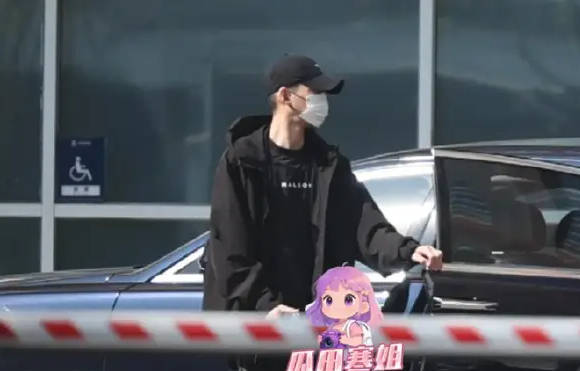 张翰就医后现身移民局回应：例行体检及港澳通行证签注办理