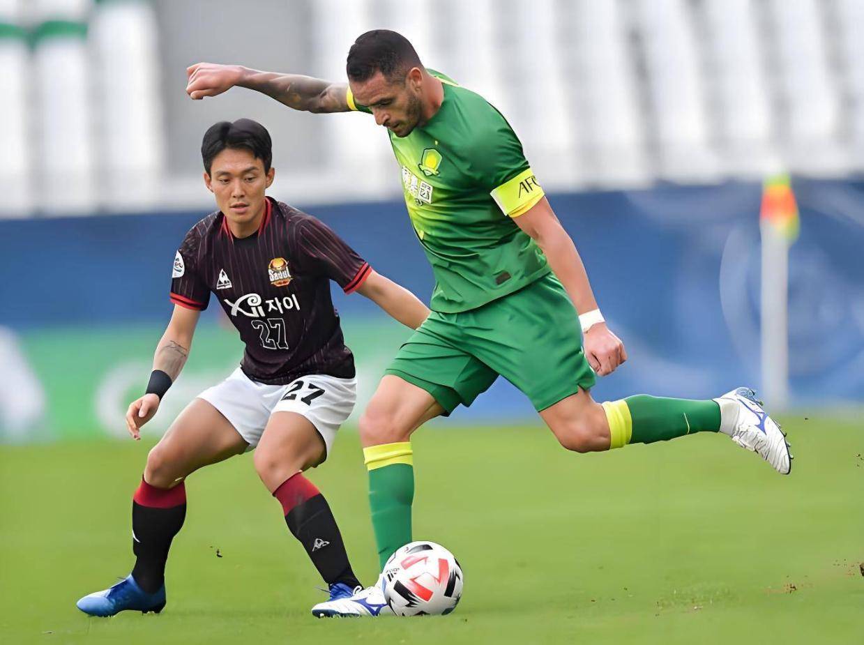 亚冠焦点战：町田泽维亚VS迪拜青年国民，日式防守对决海湾进攻