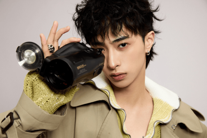 庾恩利工作室就网传女装照发声：坚决维权，呼吁不信谣不传谣