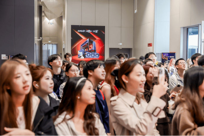 对话 AMD 纪总：千帧电竞不只是职业特权，更是玩家体验的“下一站”
