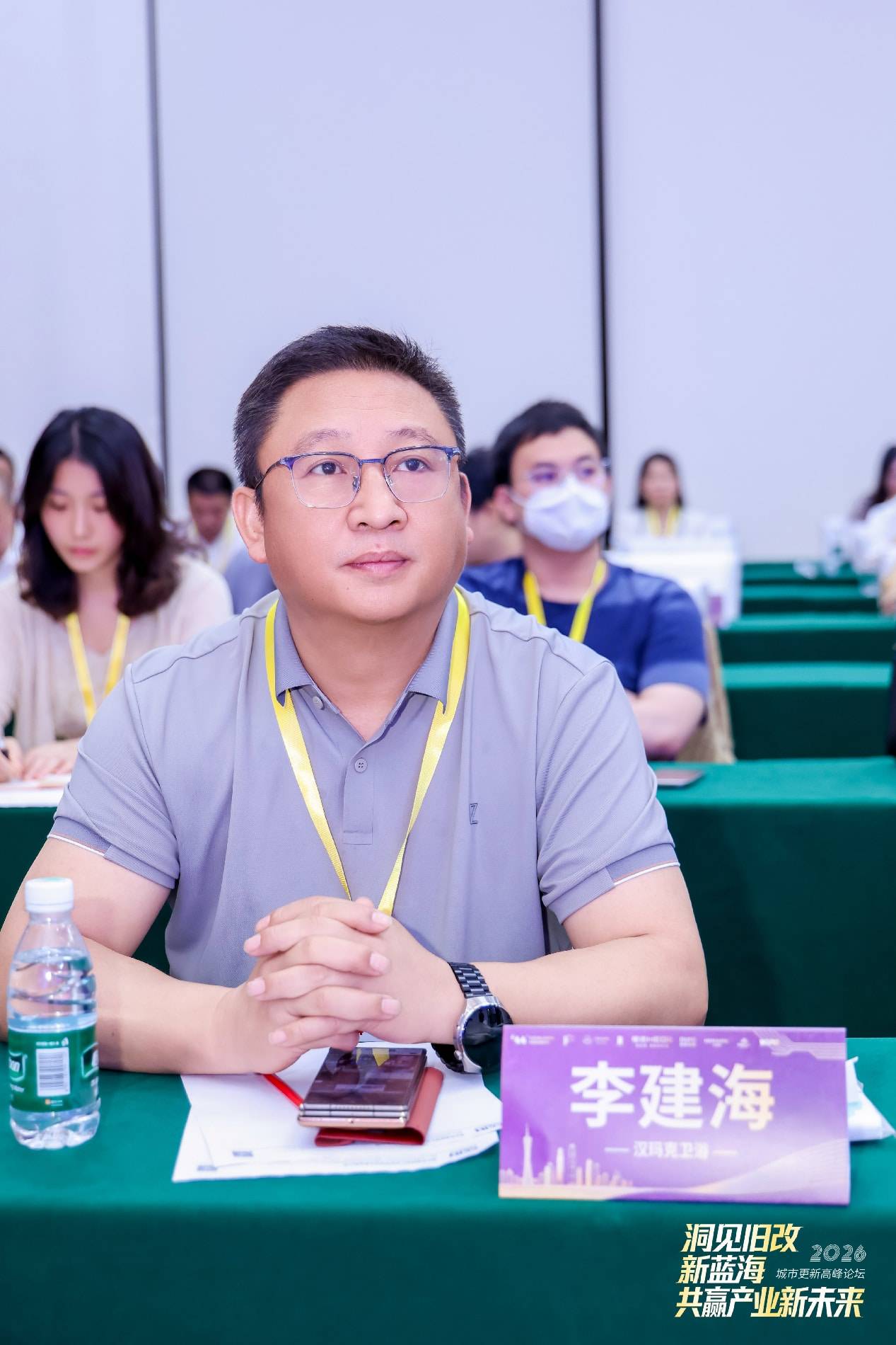 502A5240_wm__10828284