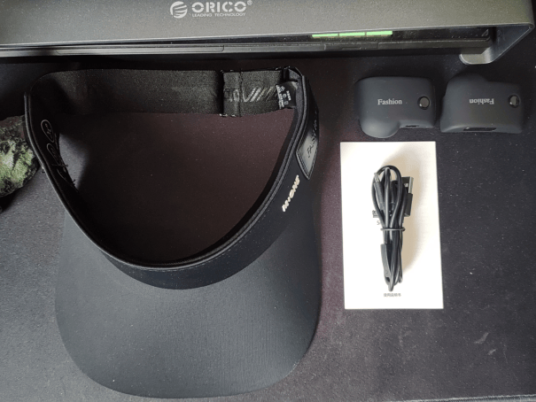 打破户外装备壁垒！FIYA飞雅Y1帽檐式运动耳机：防晒听音一件搞定