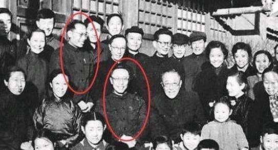 那英父亲与溥仪合照曝光 怪不得 原来还有这一身份