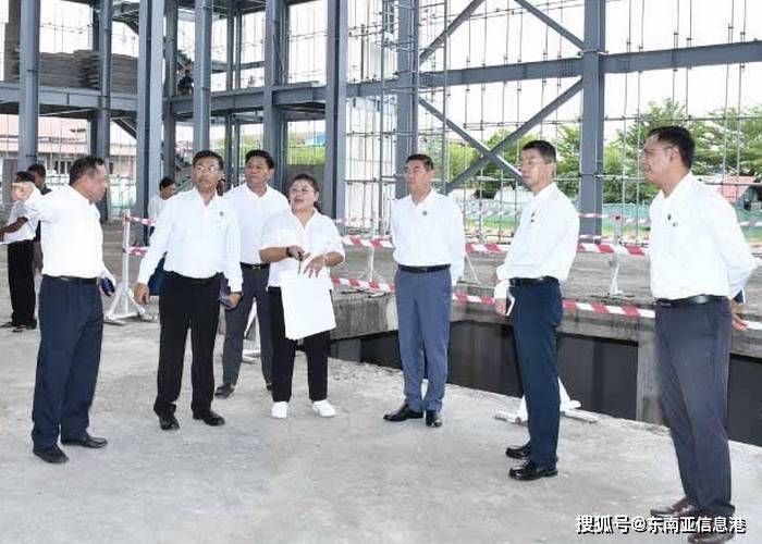 缅甸联邦新闻部长视察曼德勒政府印刷厂与艺术中心 部署重点工作