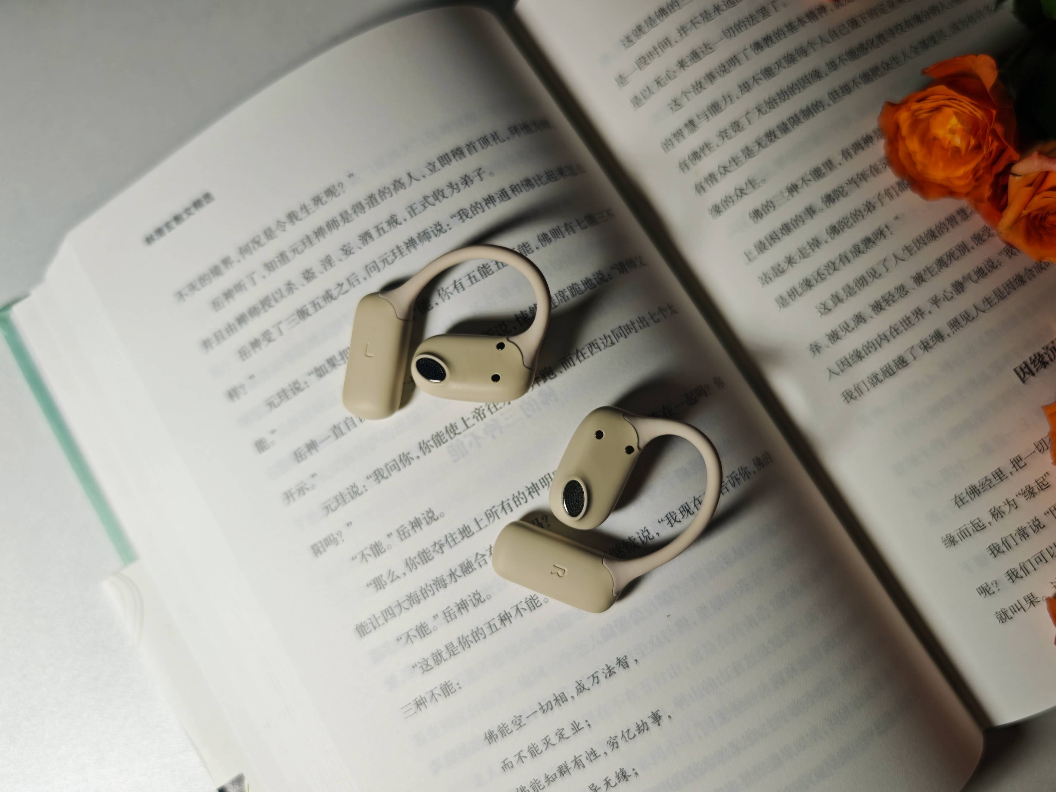 南卡OE GT2开放式耳机，因AI赋能功能极多，乐趣超乎想象