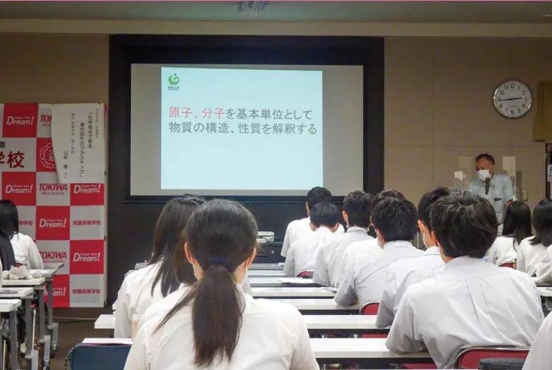请输入图片描述
