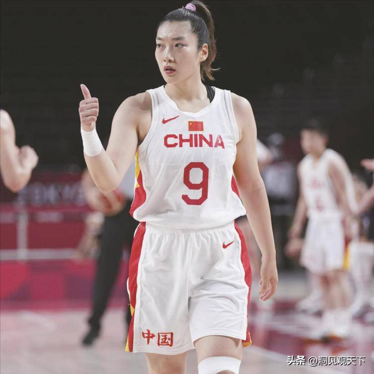 李梦三年情断终释然！从舆论漩涡自我救赎，巅峰还能否再见？