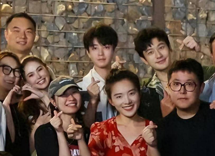 原创            万万没想到，黄晓明辛苦维持了半辈子的体面，被瞿颖给戳破了