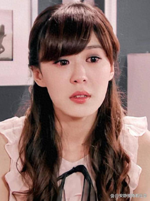 原创            细思极恐！女星李金铭被当儿媳困12年，吃剩的饭发黑碳化竟被当“传家宝”？