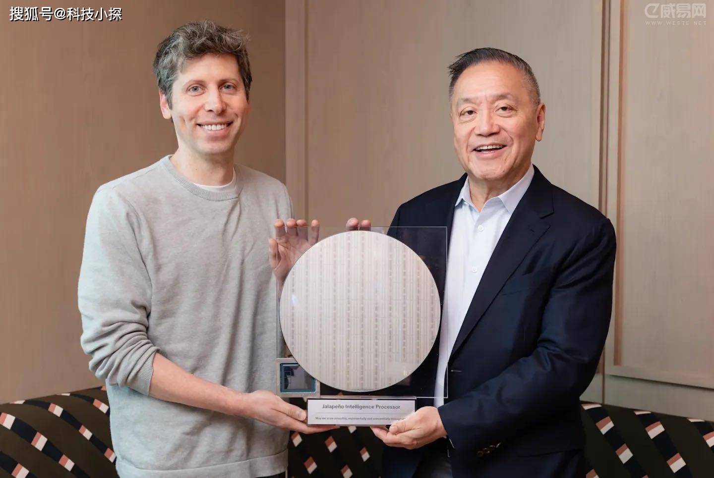 OpenAI 发布首款自研 AI 芯片