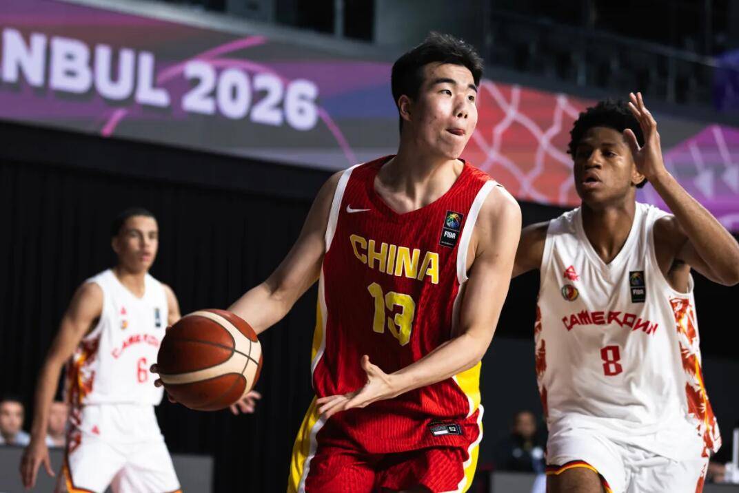 张懿赵杰23分赵博新6封盖 中国U17男篮世界杯开门红