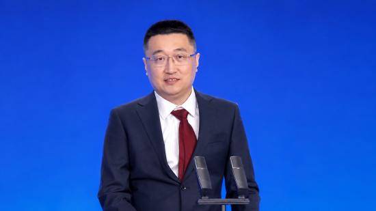 80后淄博创业者，捧出个4560亿跨境电商巨头