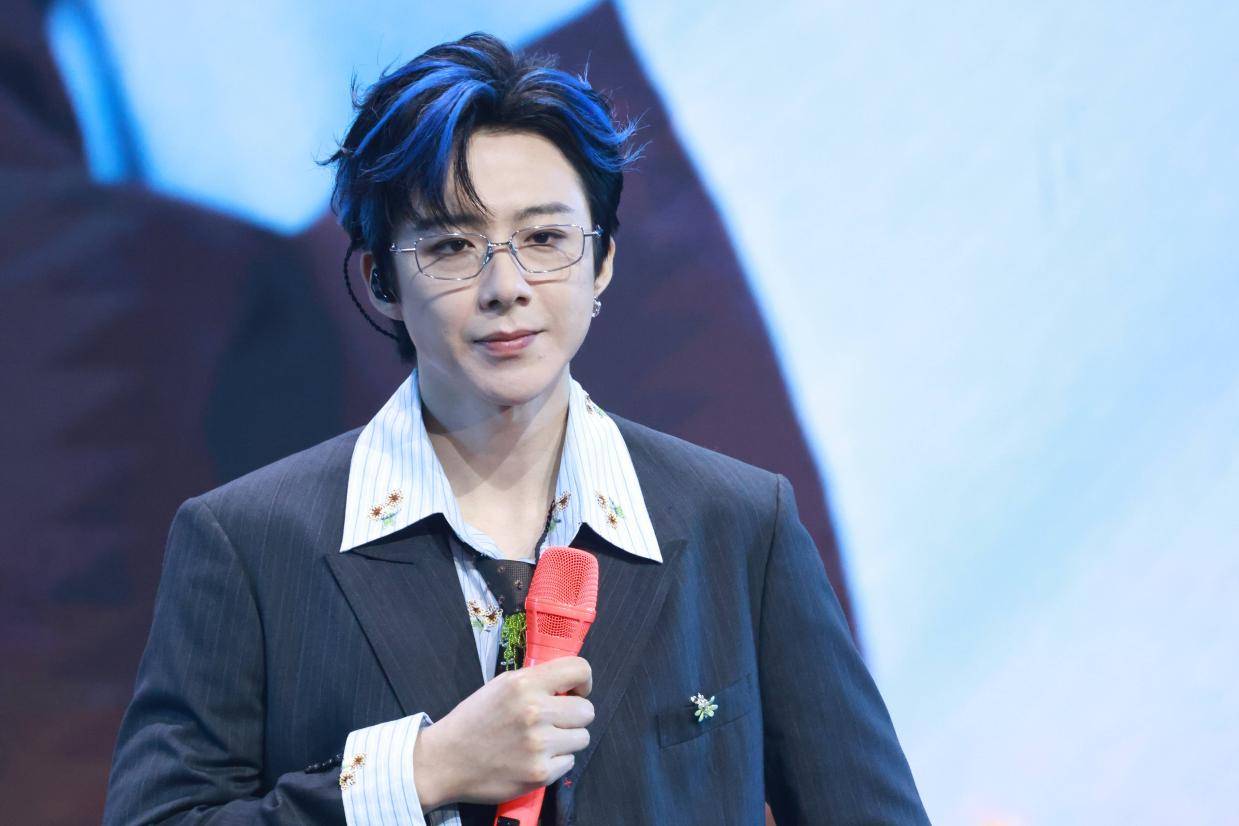 刘宇宁闪耀《平凡的日子借一点光》分享会 透露演唱会三巡筹备计划
