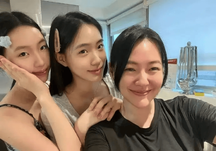 小S大女儿二女儿无意深耕娱乐圈 计划自主创业开拓商业版图