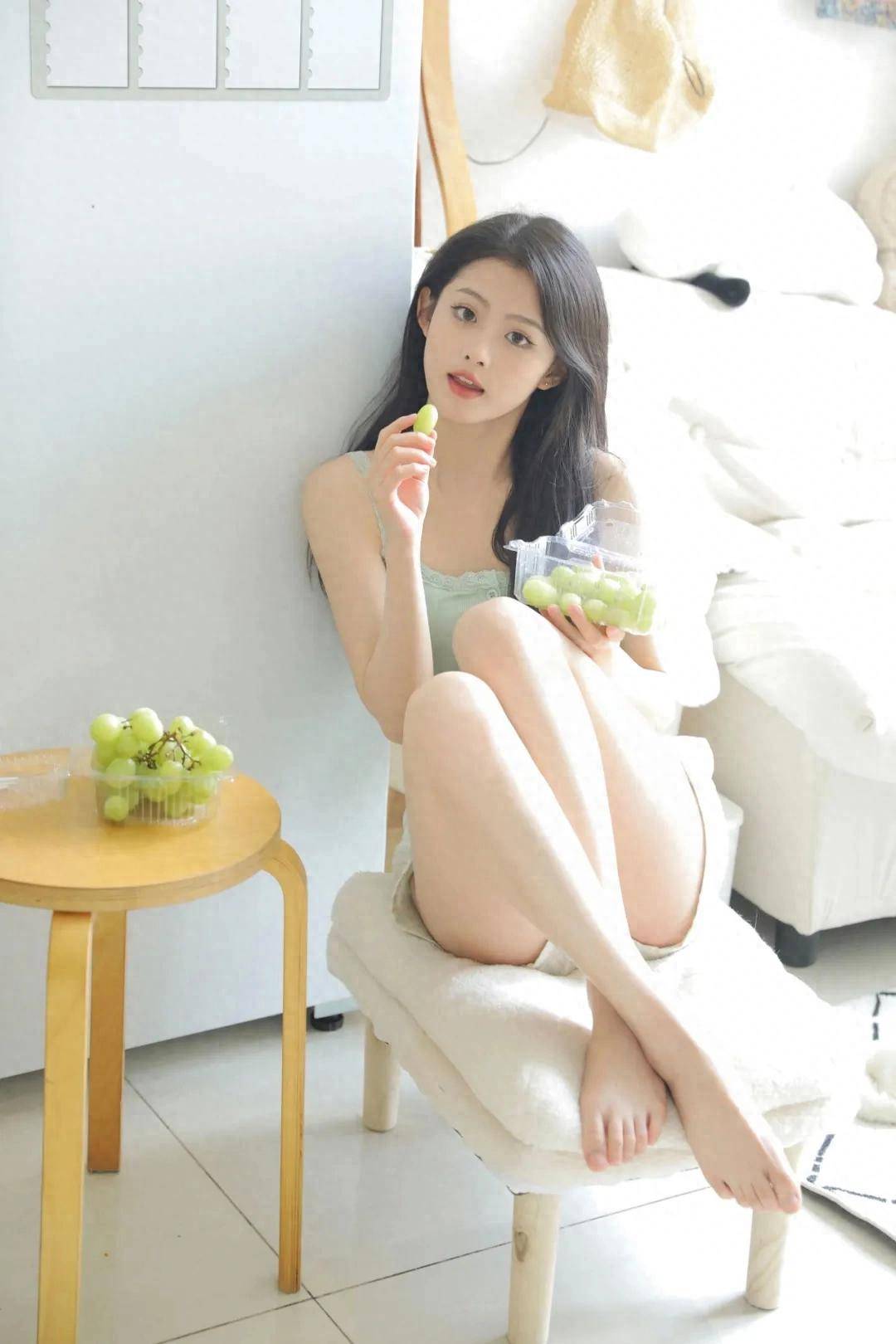 甜美少女摄影写真欣赏 | 她的美如同春日暖阳