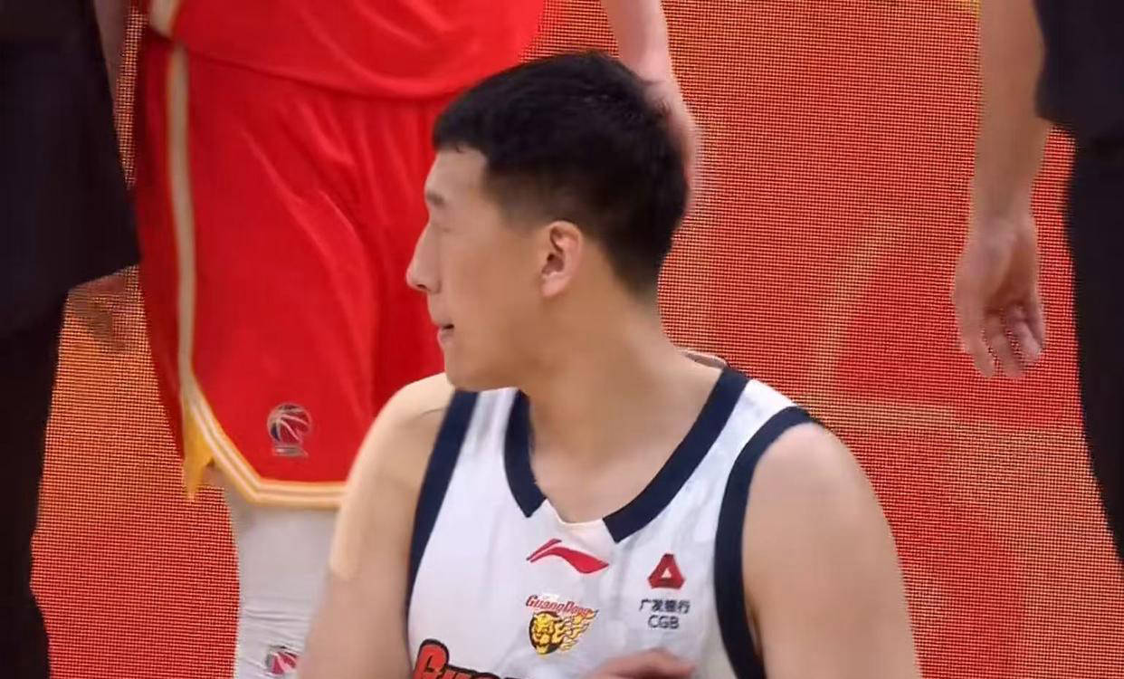 广东队放走杜润旺,朱芳雨面临同曦高薪挖角,或将签下胡金秋!