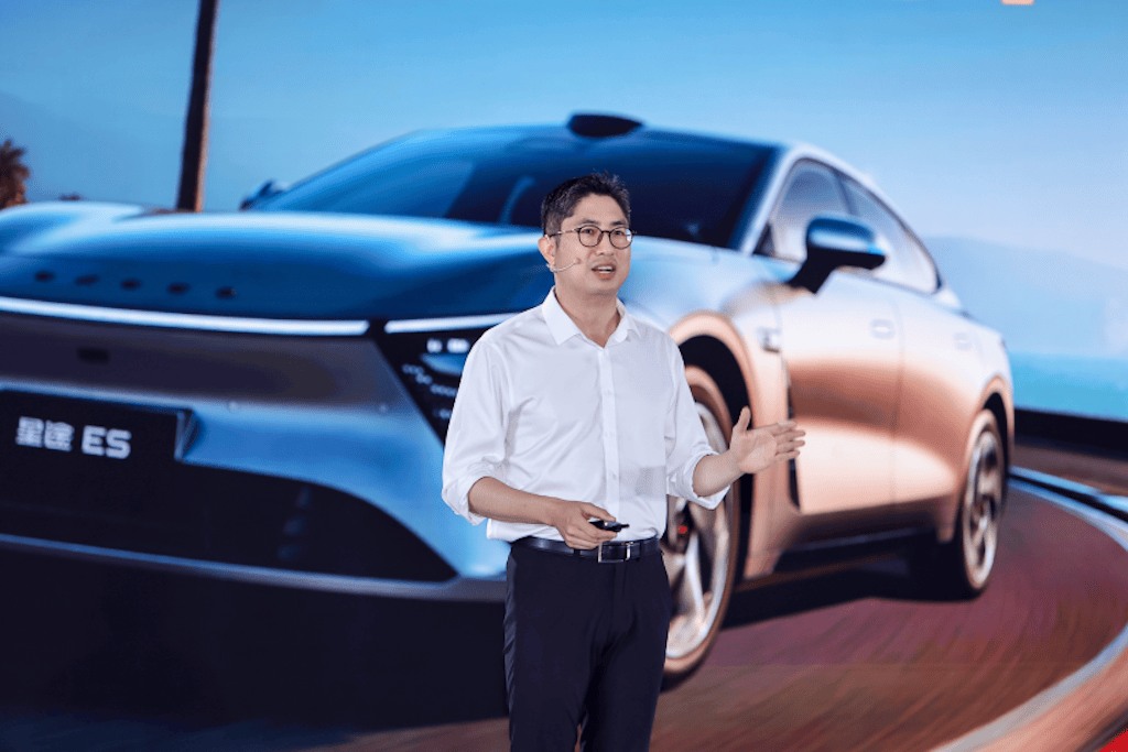 超级置换价16.99万元起！「性能·智能首选车」2027款星途ES全球上市1003.png