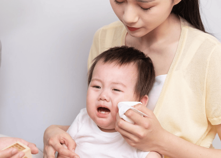 母乳少得可怜？别着急，这些亲测有效的催奶技巧安排起来