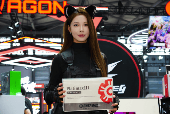ChinaJoy 2026：安耐美首发车规级1200W旗舰电源，重塑供电新标准