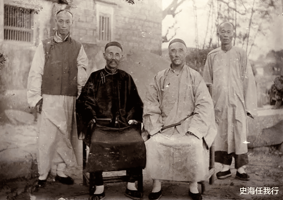 杜聿明击毙一师长大肆宣传,16年后对方却没死,还成了国家高官_蒋介石_黄埔军校_父亲