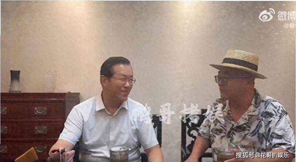 原创            卓伟曝出五角恋狗血大瓜，出轨家暴闺蜜背刺，娱乐圈老艺人真够乱