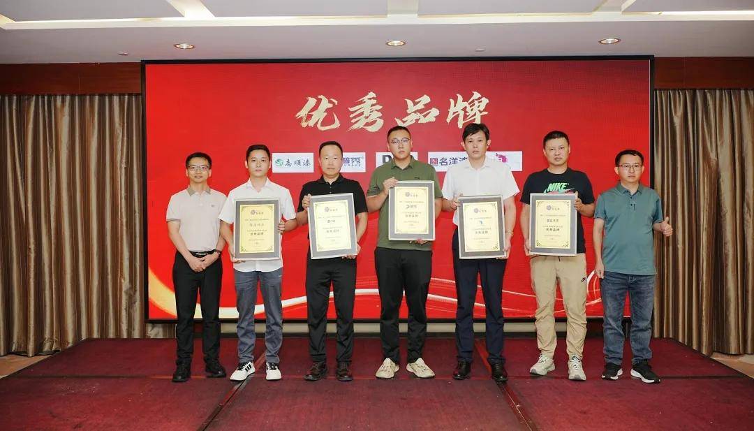 涂家具丨“价格战杀不死对手，只会饿死自己”！雷巴李涛家具涂料论坛重磅发声 