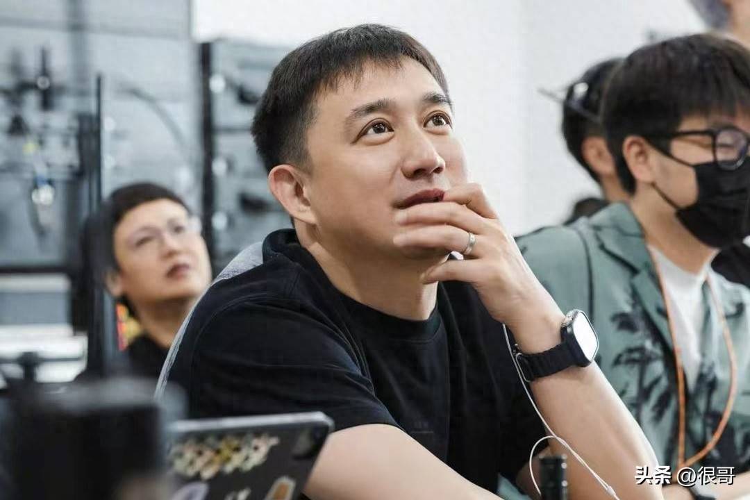 原创            黄磊确认退出向往的生活，体面告别的背后，是瓶颈与身体双重预警