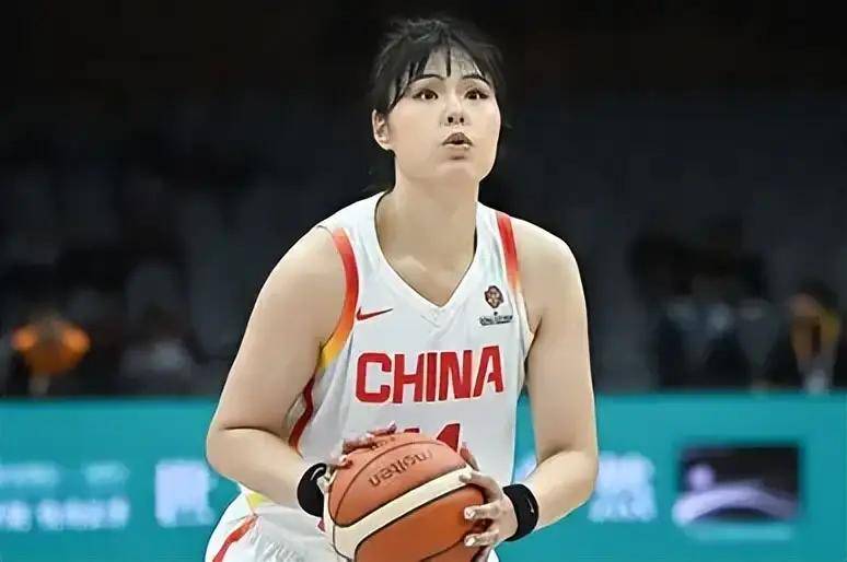 李月汝突遭变故！中国女篮王牌无缘世界杯，张子宇韩旭压力陡增