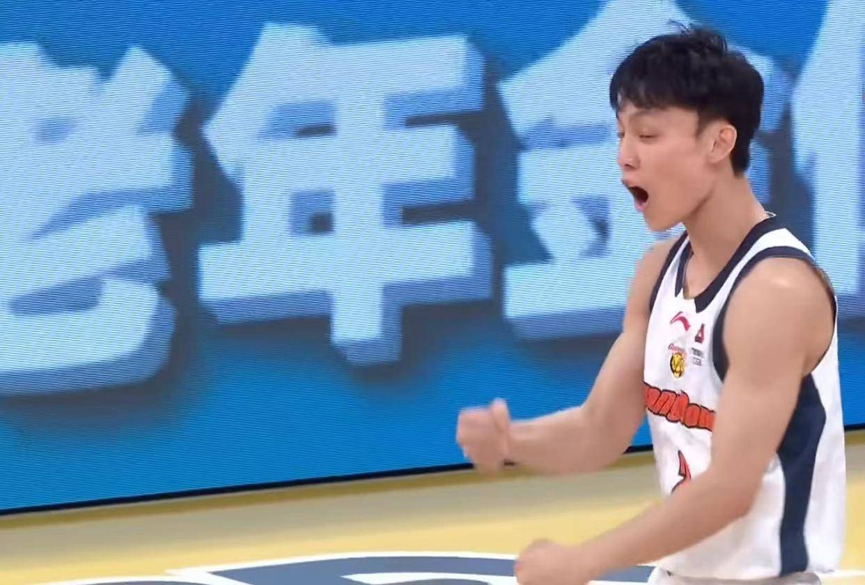 不是徐杰！广东男篮“新老大”曝光，力保宏远未来10年无忧！