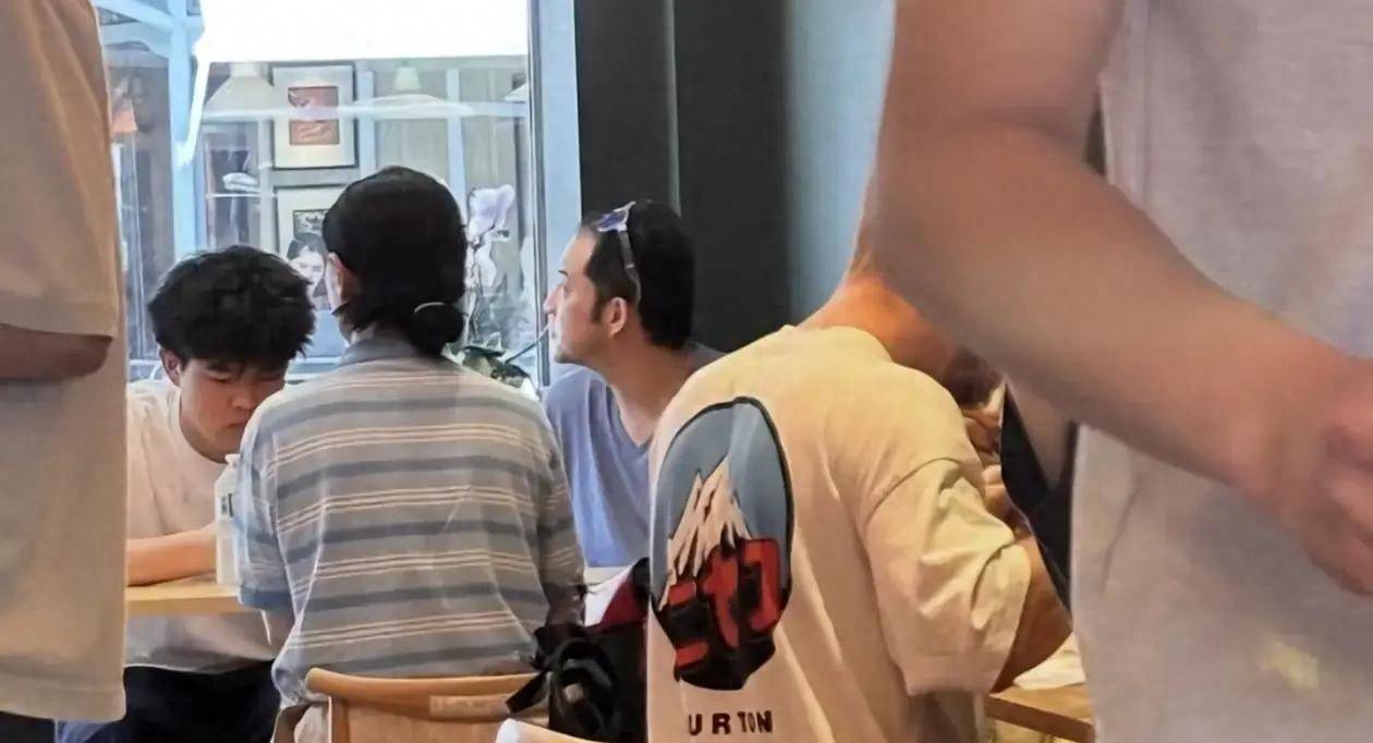 原创            五年狂接二十六档综艺！沙溢被人叫综艺混子，背后的原因却很现实