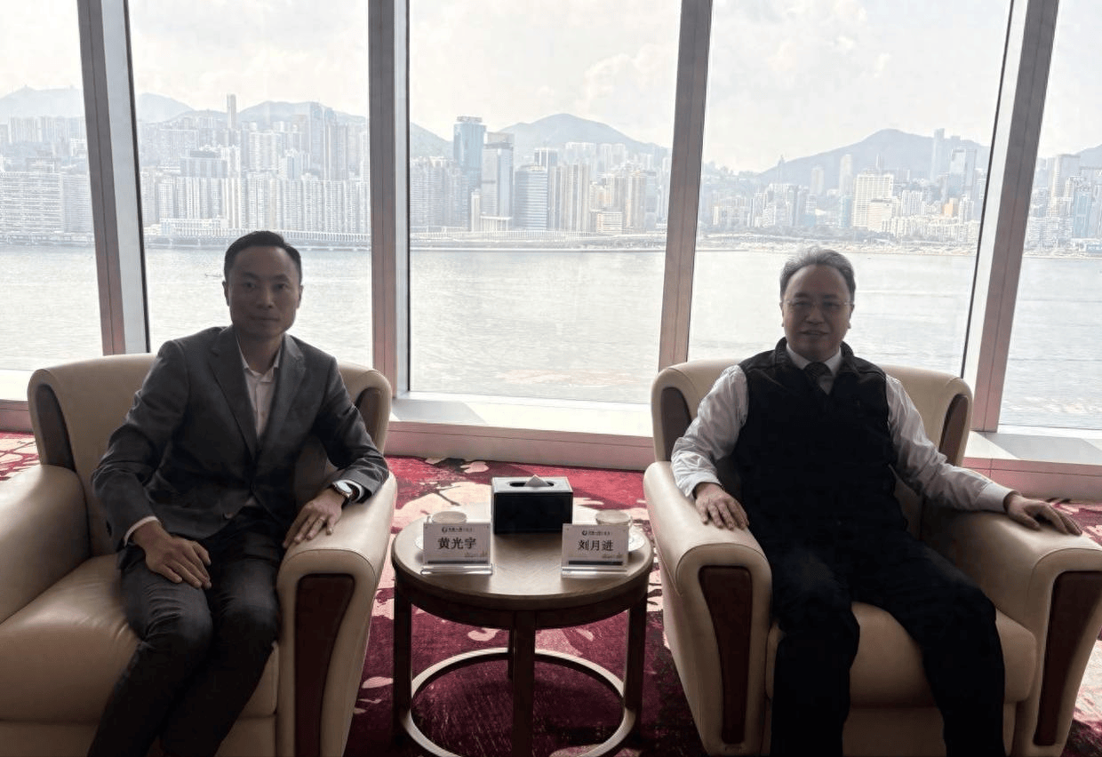 共工社顾问黄光宇拜访中国人寿（海外）总裁刘月进