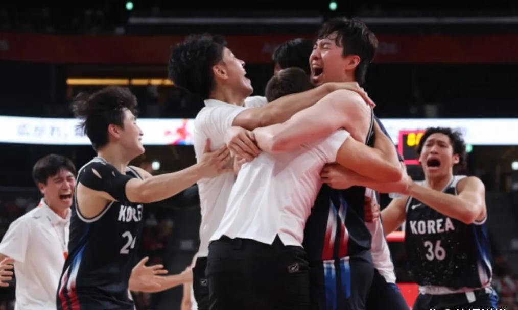杨瀚森的新队友！李贤重带领韩国男篮时隔12年再夺亚运金牌