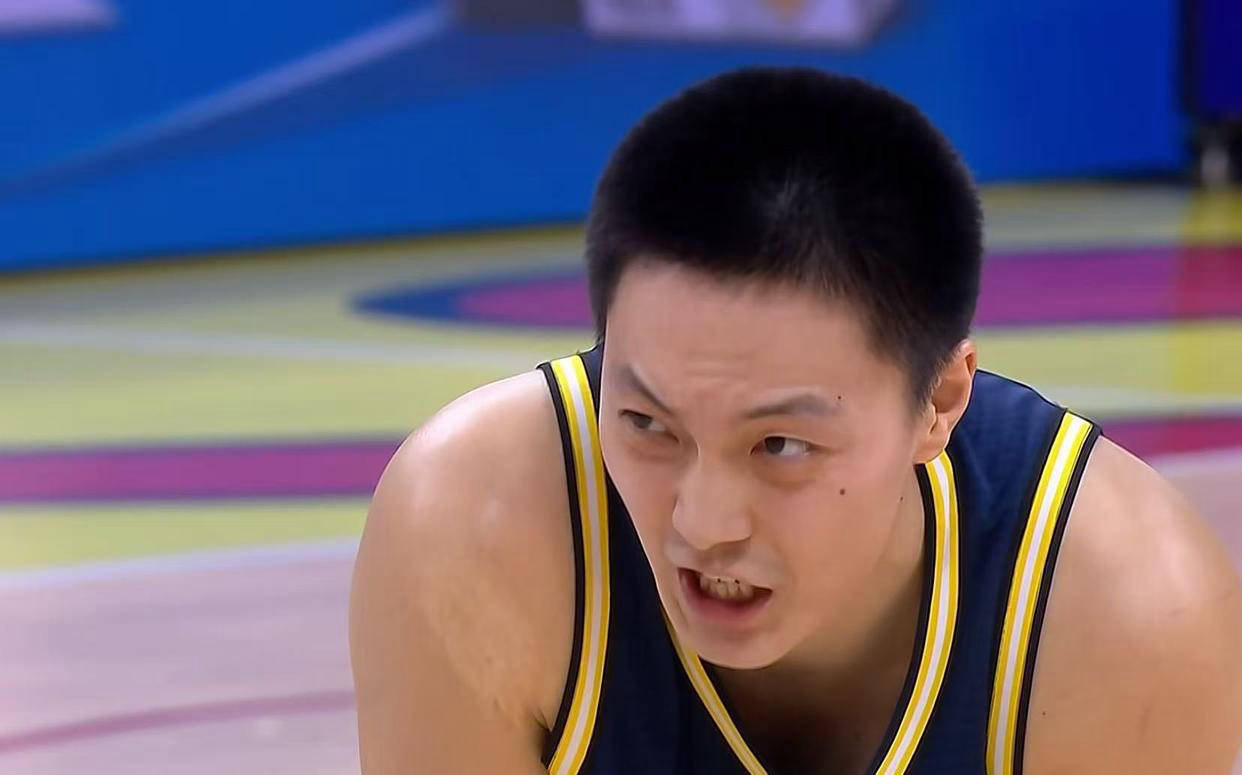 大鱼即将来临!NBA两米一三的硬派中锋与广东队合作可能性逐渐升温