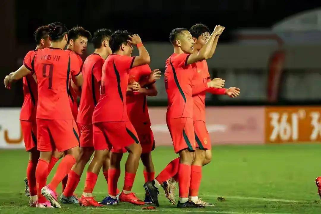 U23国足的三大惊喜，这三大新星可锁定国家队主力，撑起国足未来十年