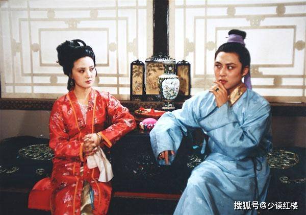姑父暴毙她竟笑问黛玉住多久？王熙凤的冷血