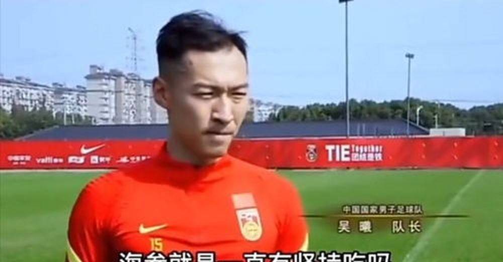 10月4日：亚运男足季军战依木兰转身摆脱惊艳贺炜，球商拉满却短板明显，未来前景引热议