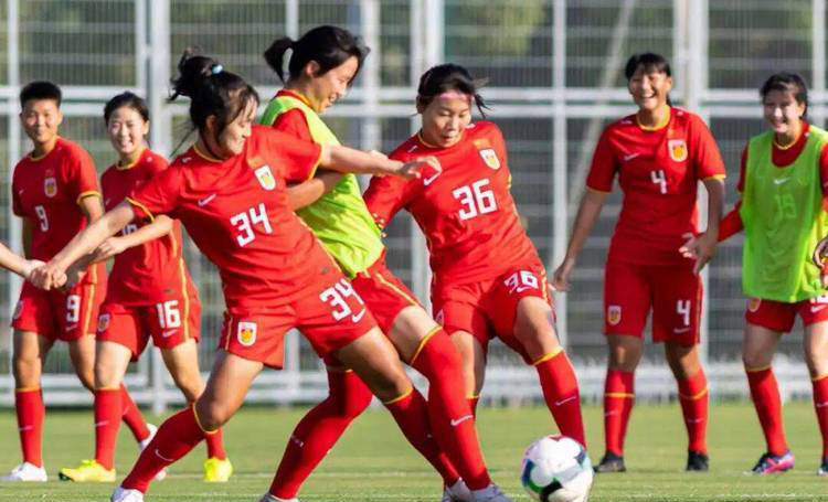 出征！中国女足U17冲击世界杯，马晓旭领军首战肯尼亚！