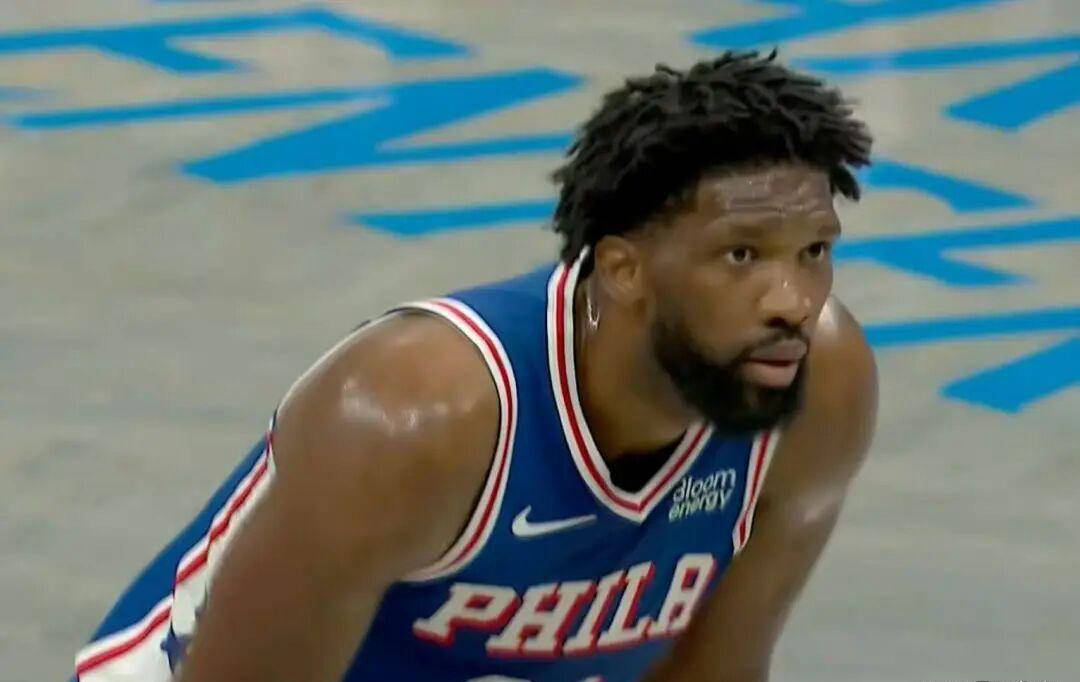 NBA搞笑之王！恩比德，你是在逗乐吗？