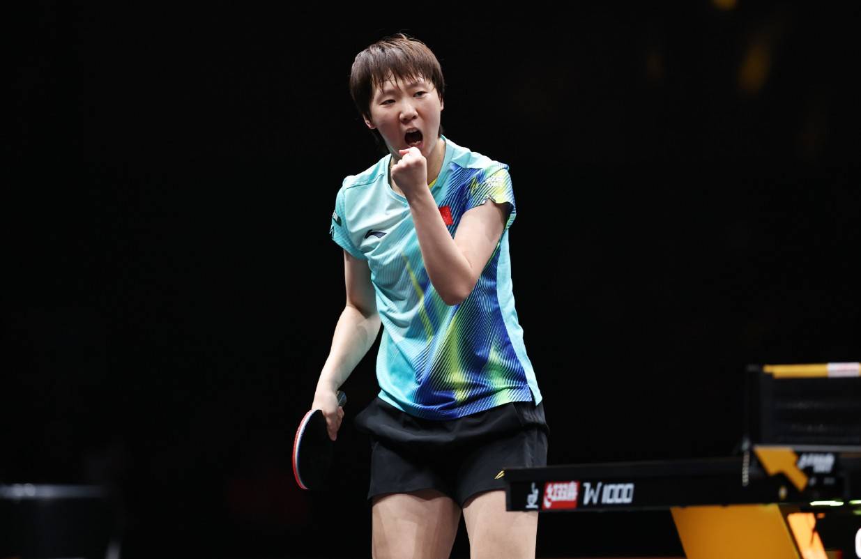 王曼昱夺冠1天后，荒唐的事又上演，林诗栋也曾遭受如此苦衷