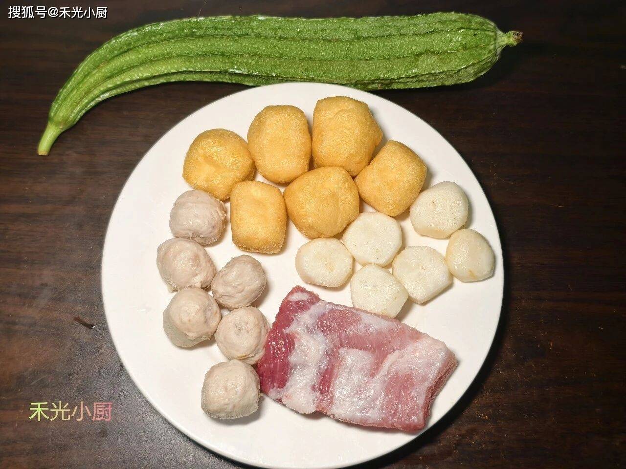 深秋天热不想炒菜？煮这道丝瓜肉丸汤，一锅出鲜美清爽(图4)