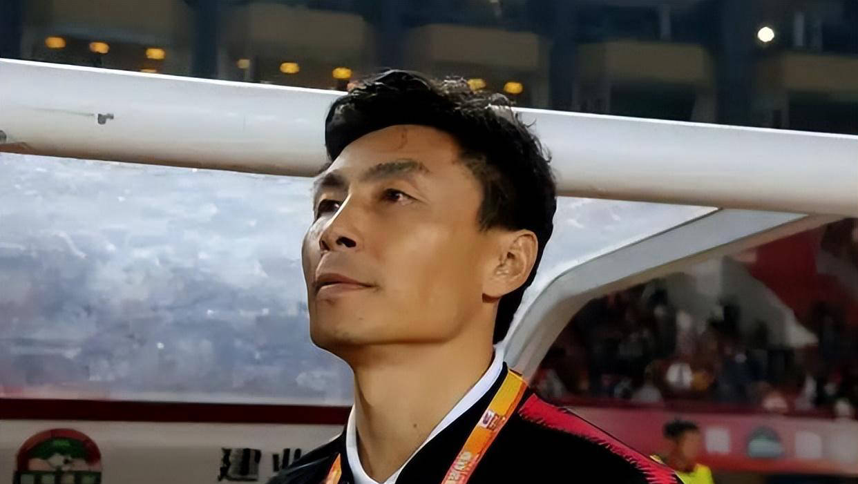 原创
            喜讯！李玮锋将重返中国足坛执教，热门新东家曝光！