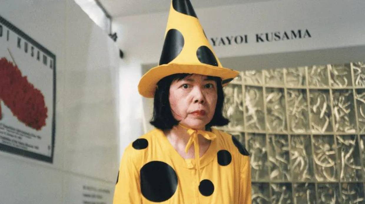 从前卫浪潮到波点女王！97年她仍以艺术谢幕