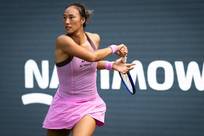 WTA雅典站-郑钦文2-0六号种子进次轮 重返硬地首战告捷